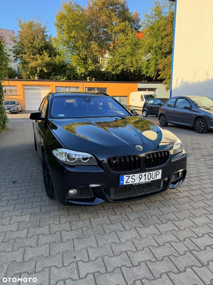 BMW Seria 5 530d Touring Sport-Aut - 2