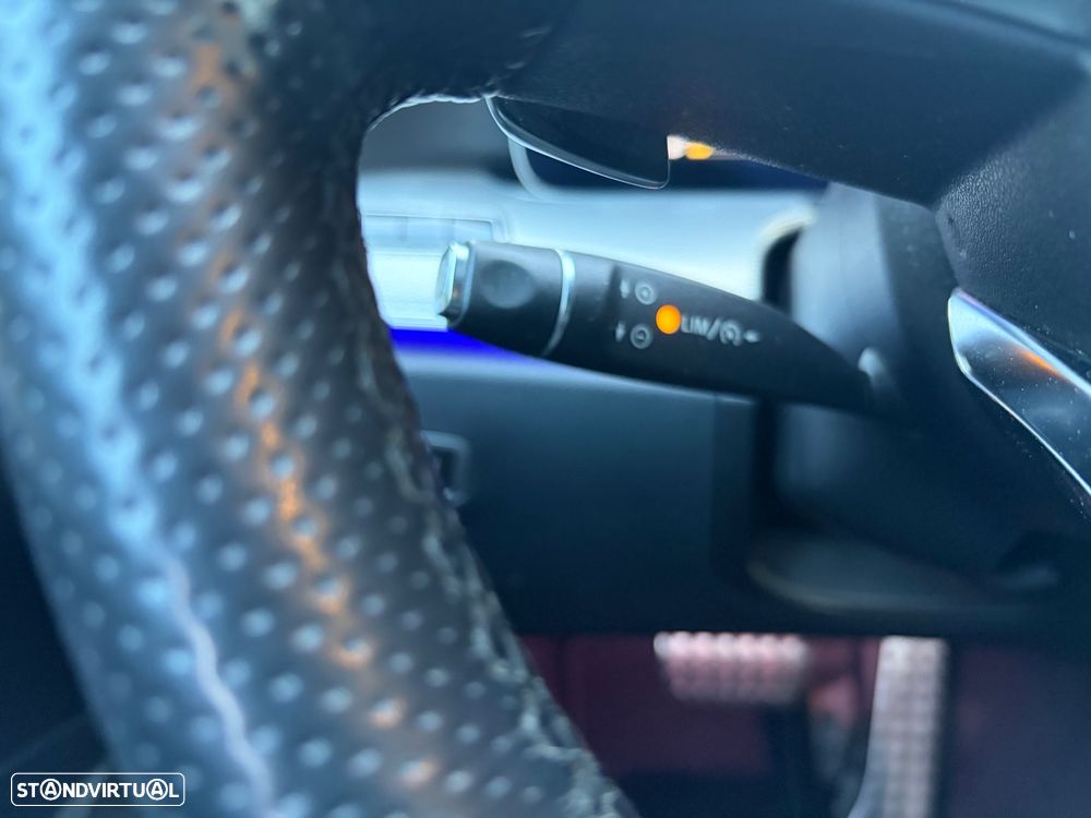 Mercedes-Benz E 220 d AMG Line - 31