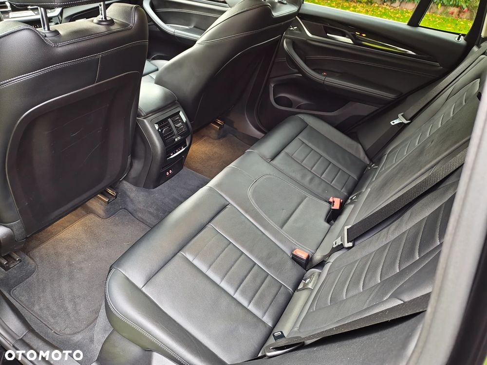 BMW X3 - 27