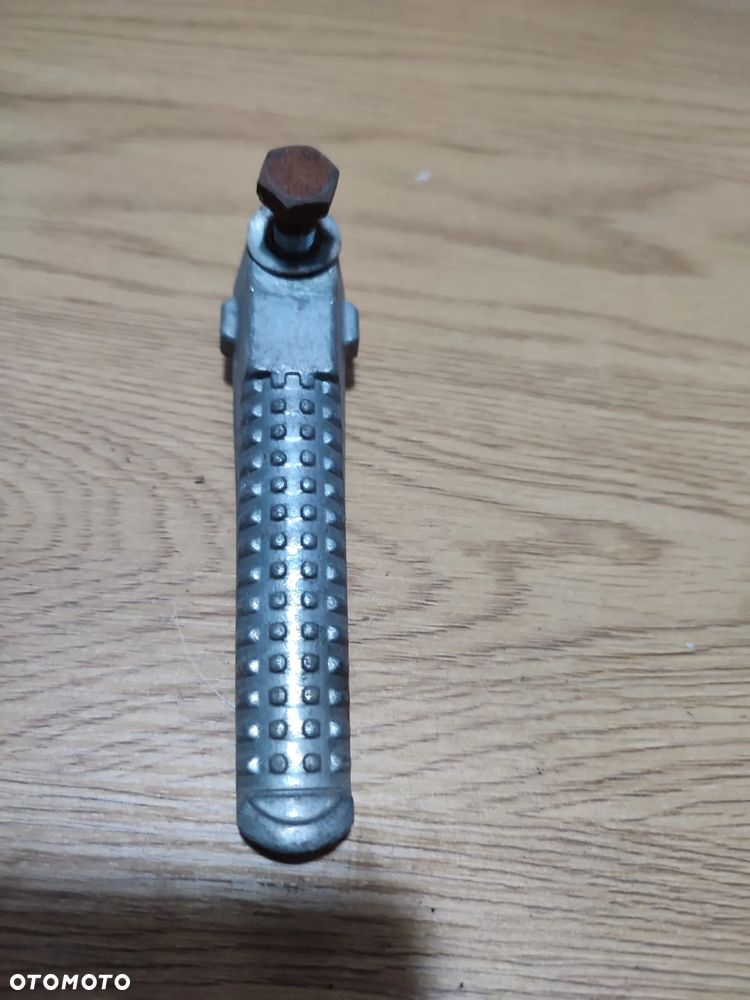 Podnóżek Peugeot Speedfight - 1