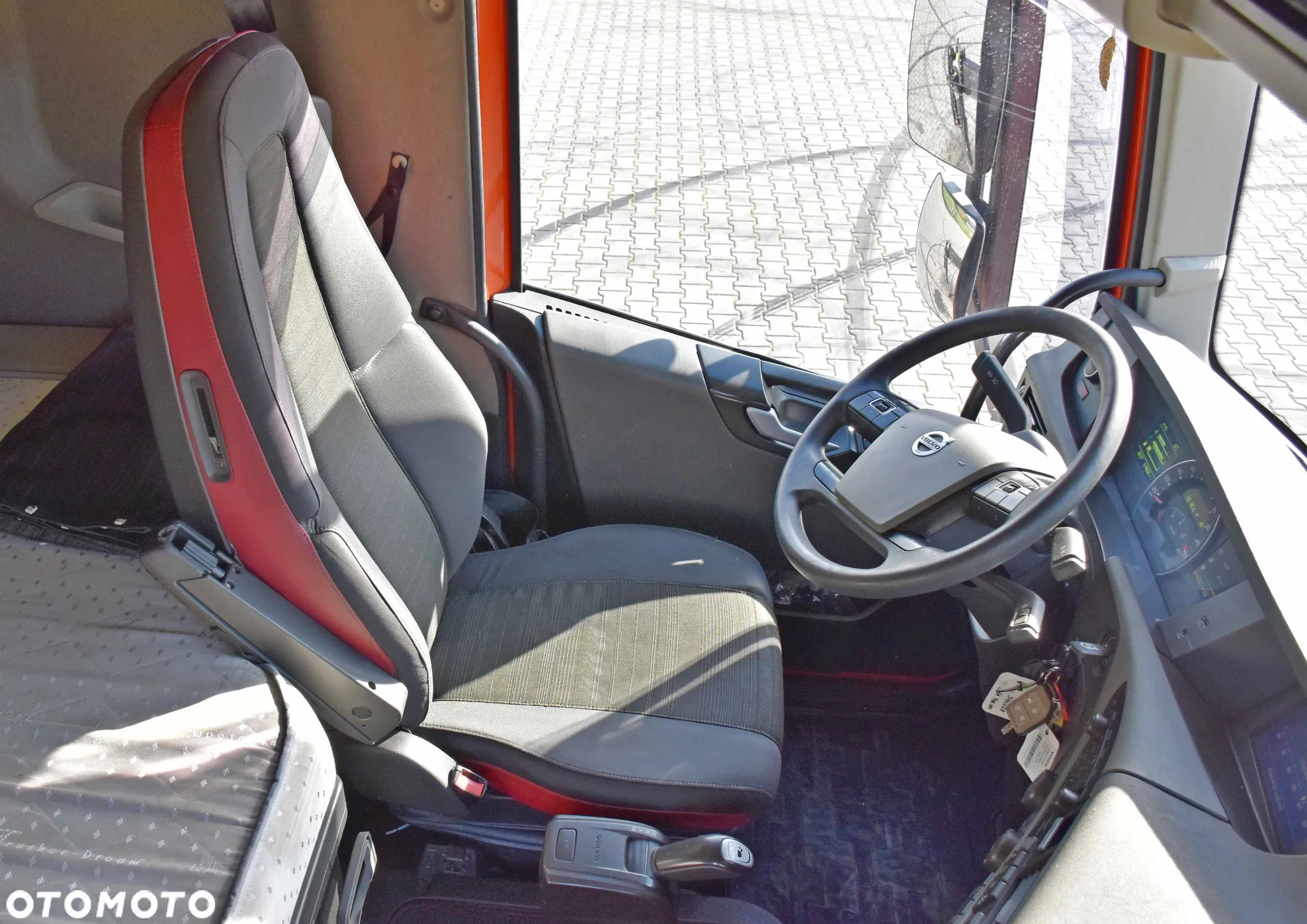 Volvo FH 420 * LAWETA 7,90 m + PK 26002 - EH D + PILOT / STAN BDB - 13