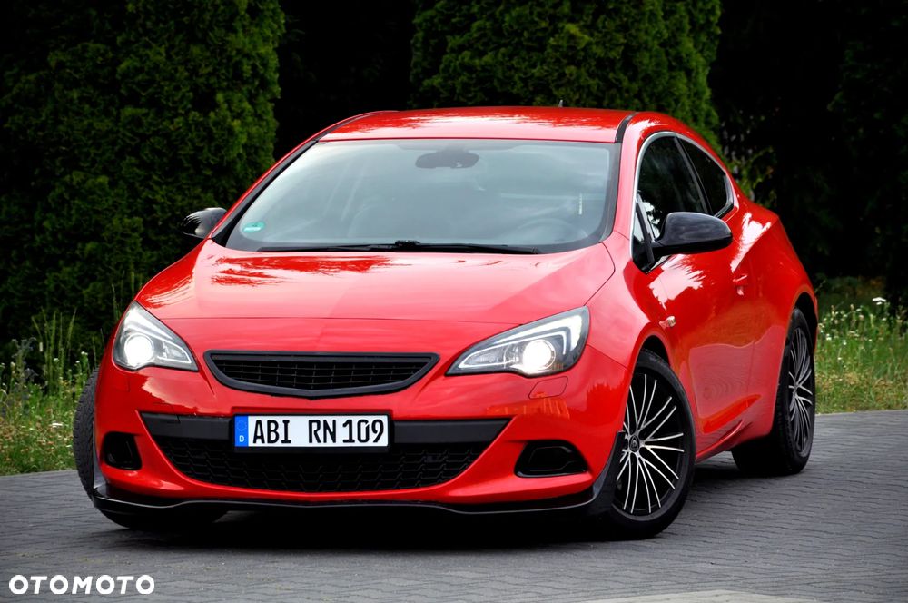 Opel Astra 1.6 Turbo Edition - 2