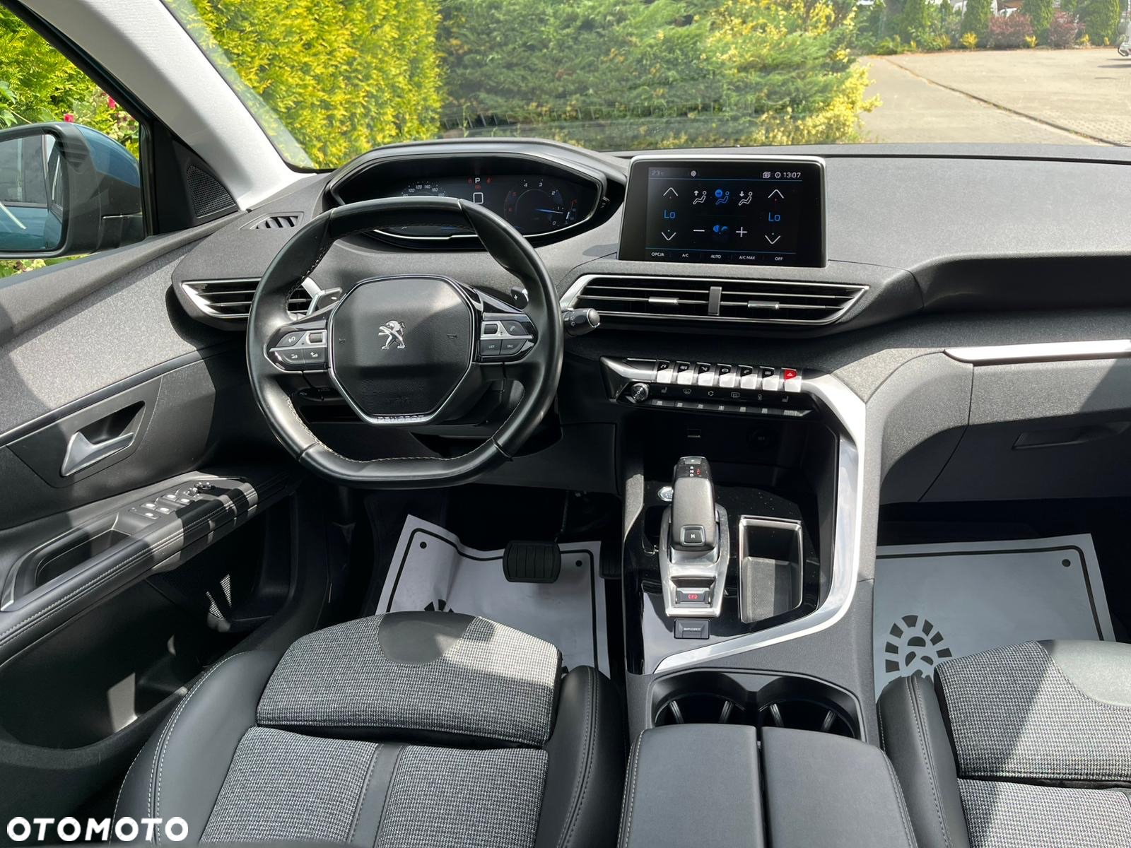 Peugeot 5008 1.5 BlueHDi Allure S&S EAT8 - 5