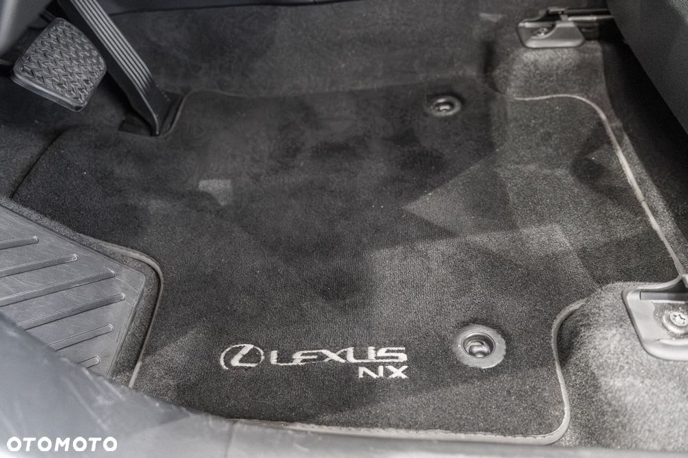Lexus NX 350h Prestige AWD - 39