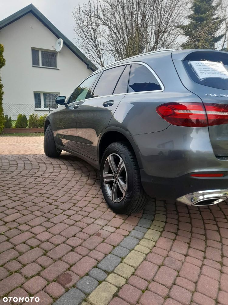 Mercedes-Benz GLC 300 4-Matic - 6