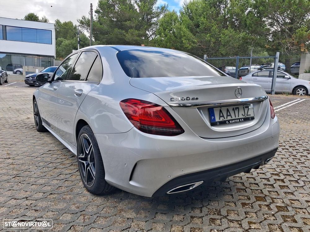 Mercedes-Benz C 300 de AMG Line - 7