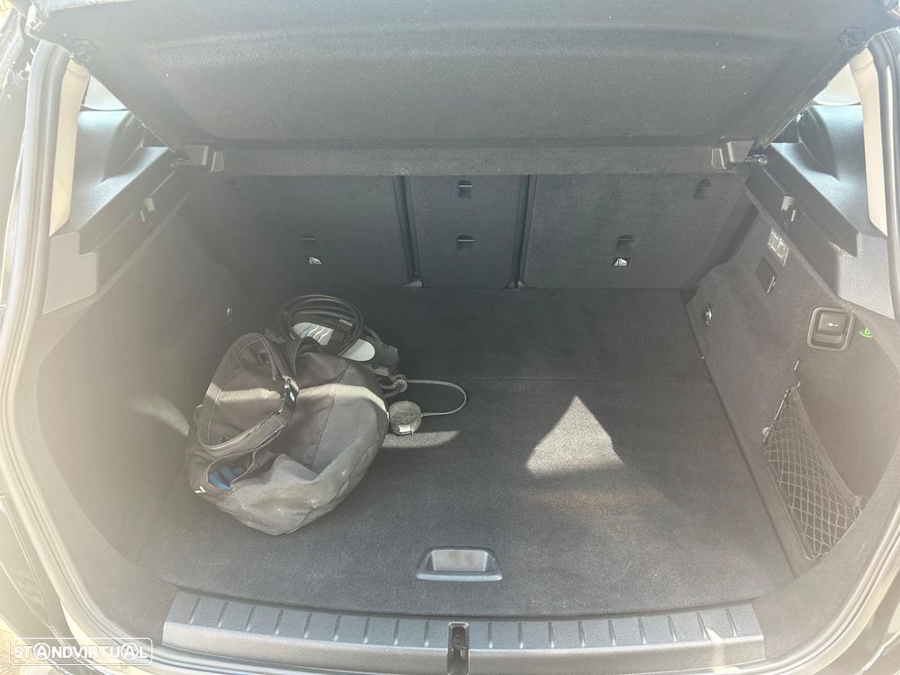 BMW 225xe Active Tourer Advantage - 24