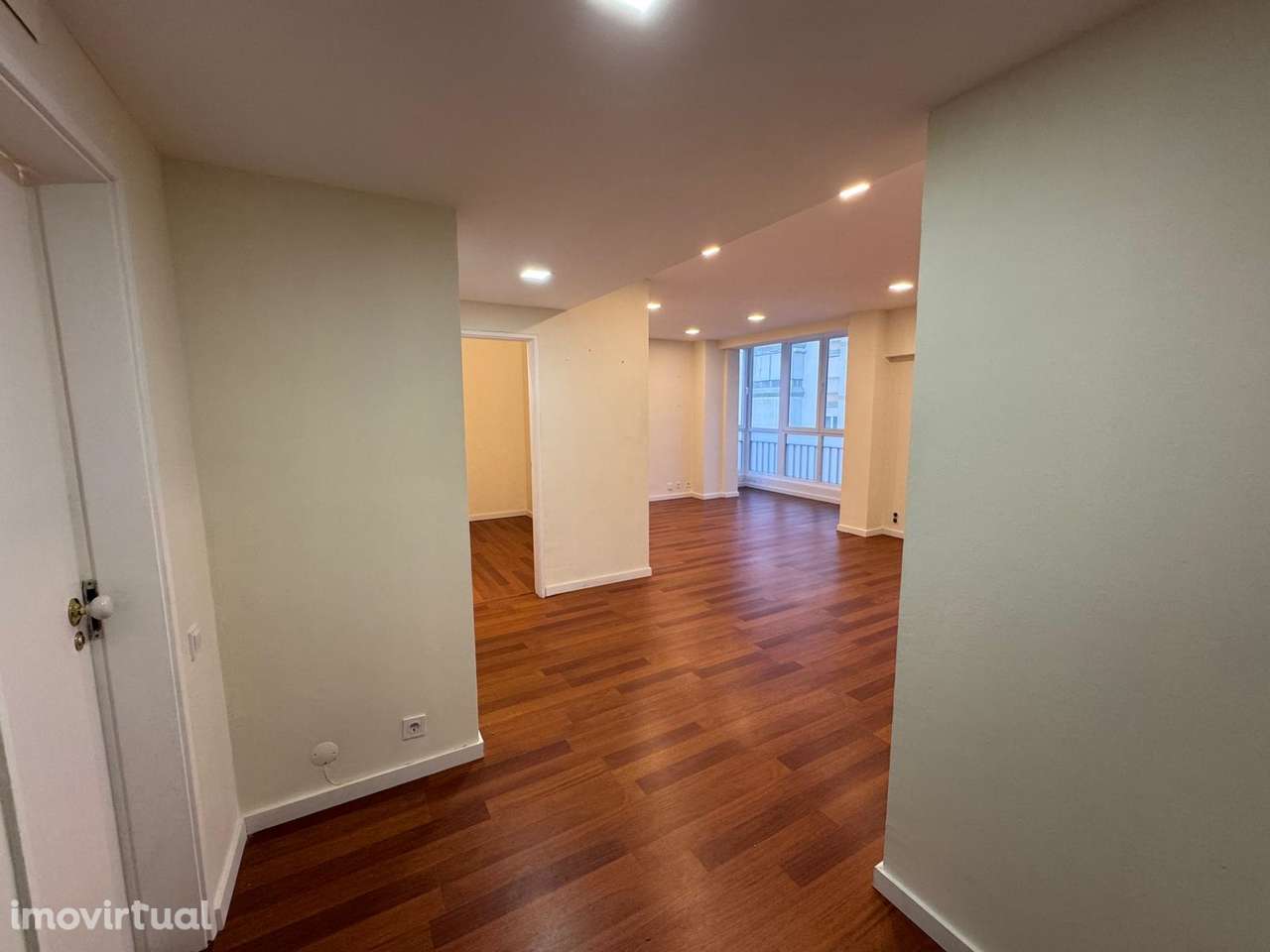 Apartamento T3 Arrendamento em Carnaxide e Queijas,Oeiras - Grande imagem: 4/35