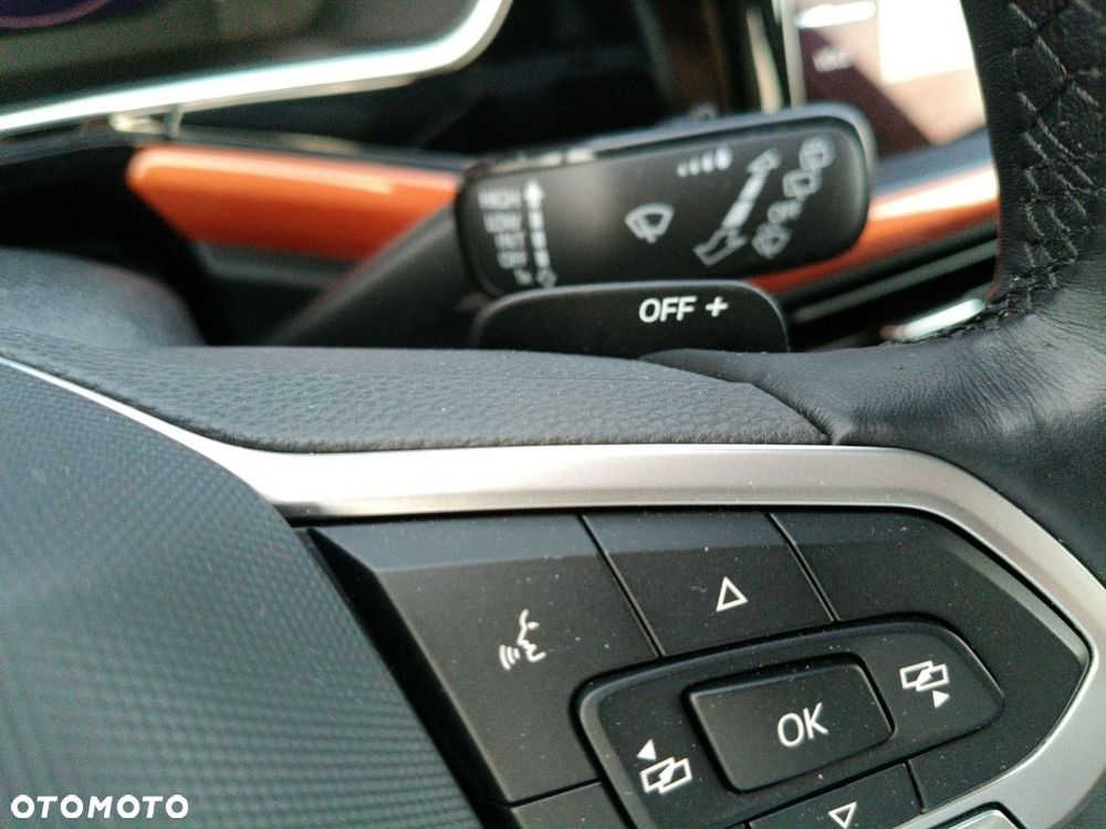 Volkswagen T-Cross - 18