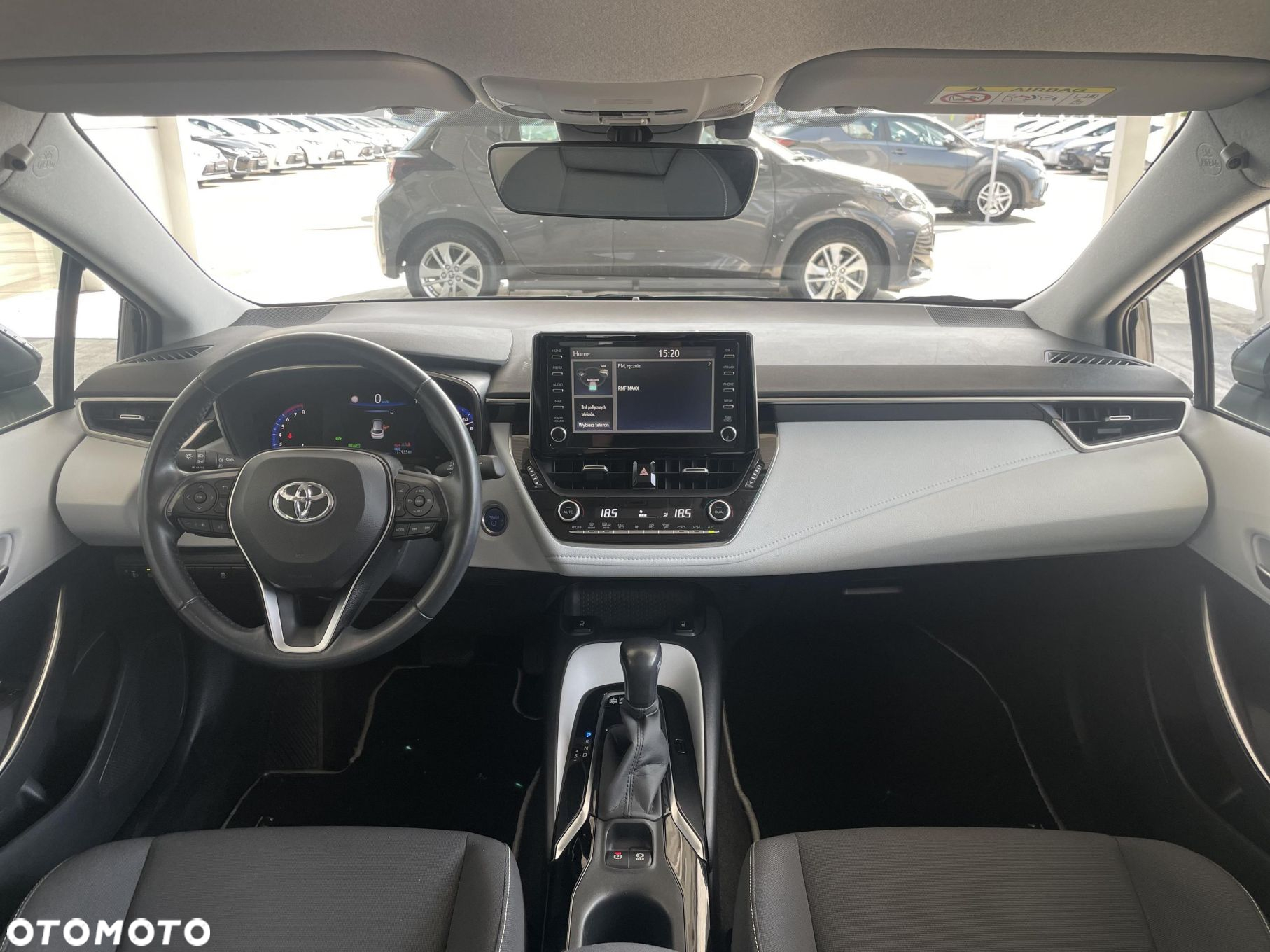 Toyota Corolla - 11
