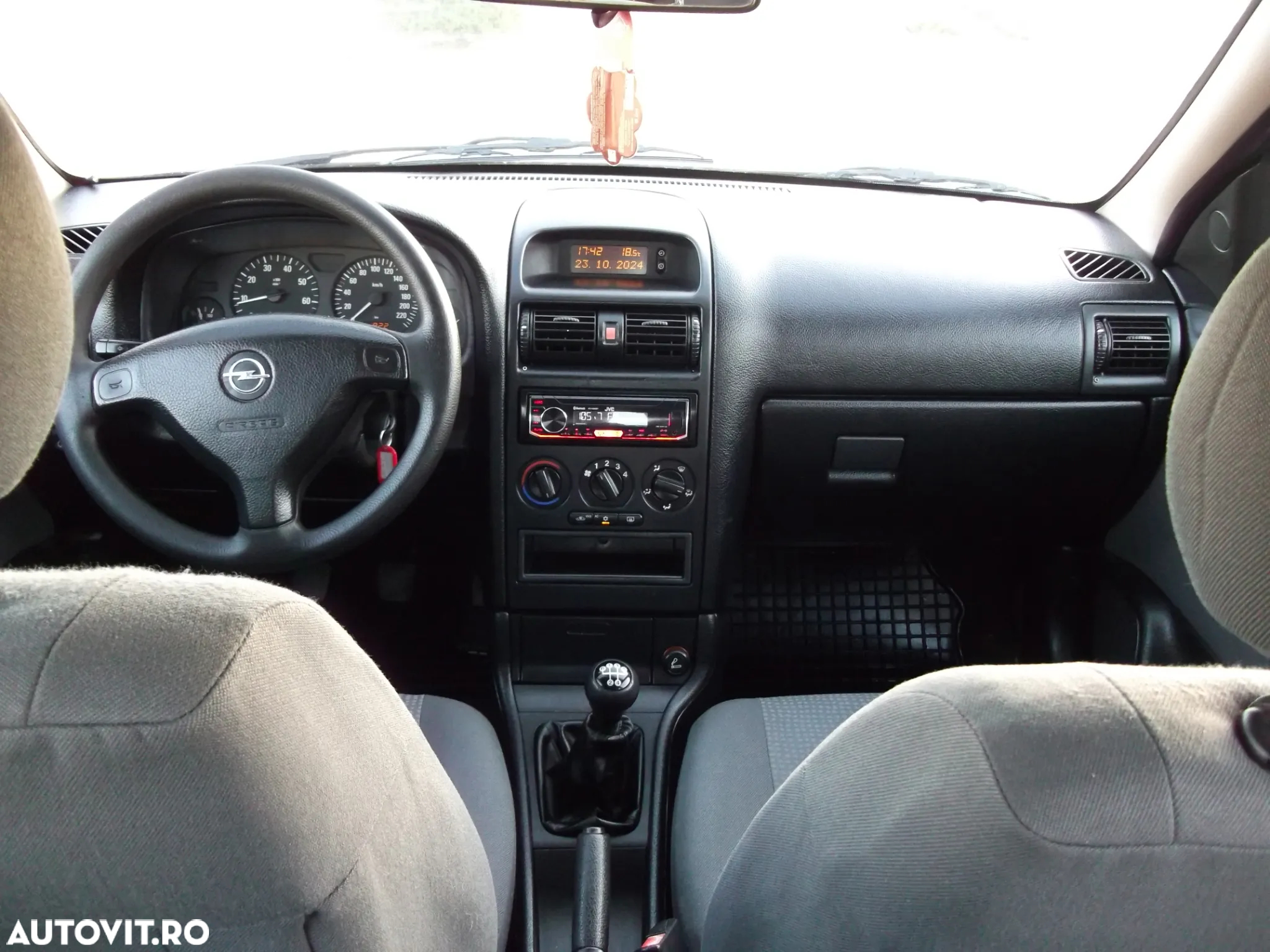 Opel Astra Classic 1.4i - 6