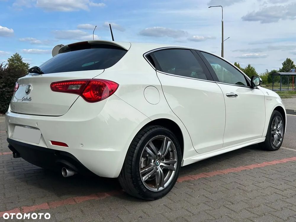Alfa Romeo Giulietta - 13