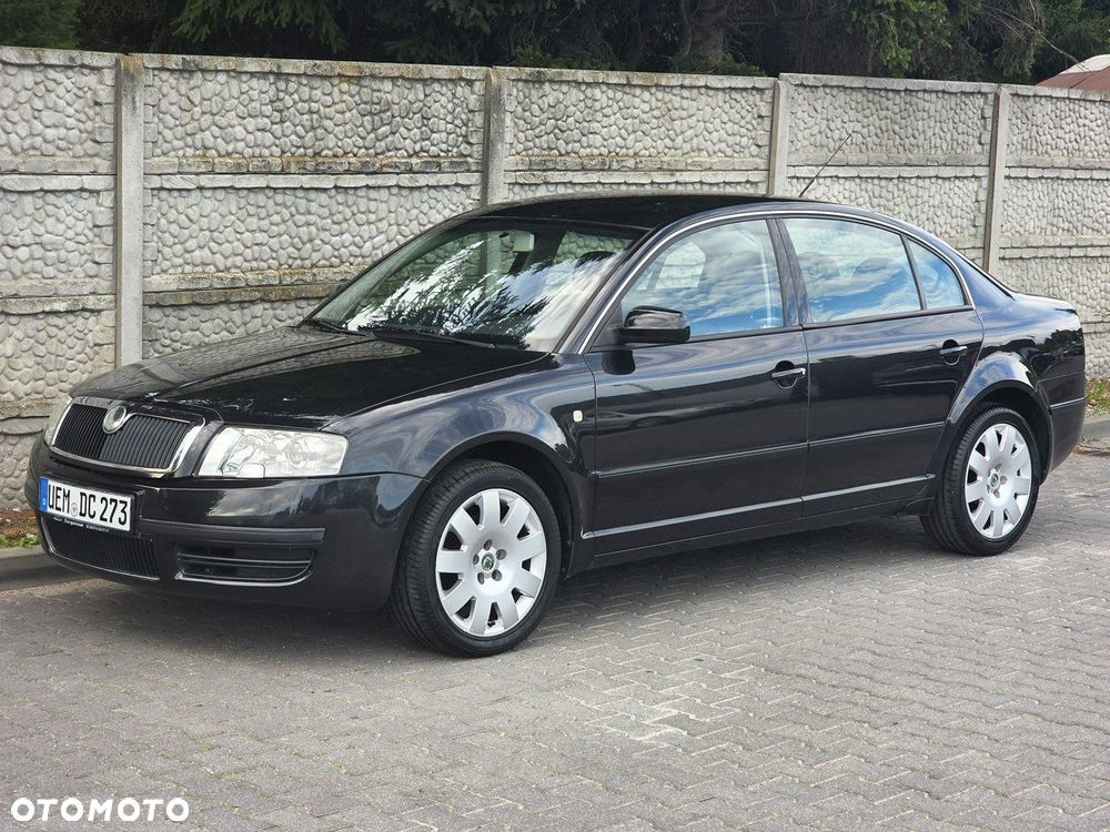 Skoda Superb 2.0 Comfort - 1