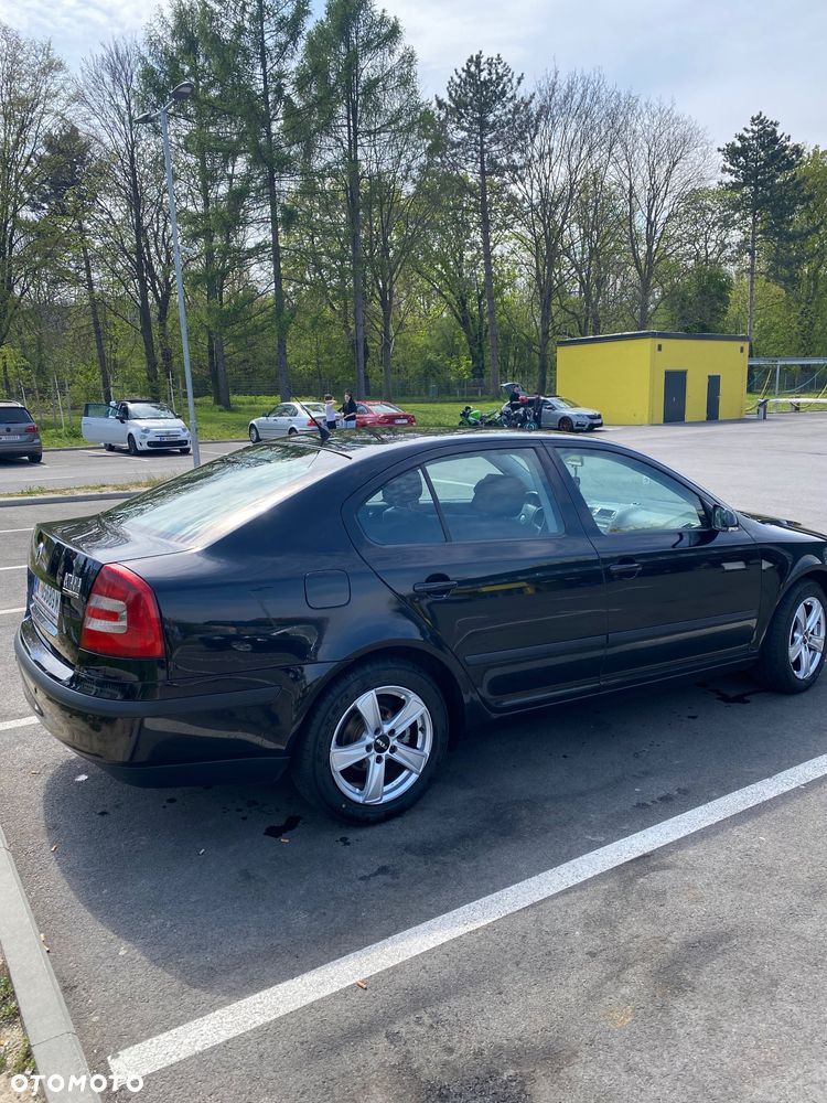 Skoda Octavia 1.9 TDI Classic DSG - 4