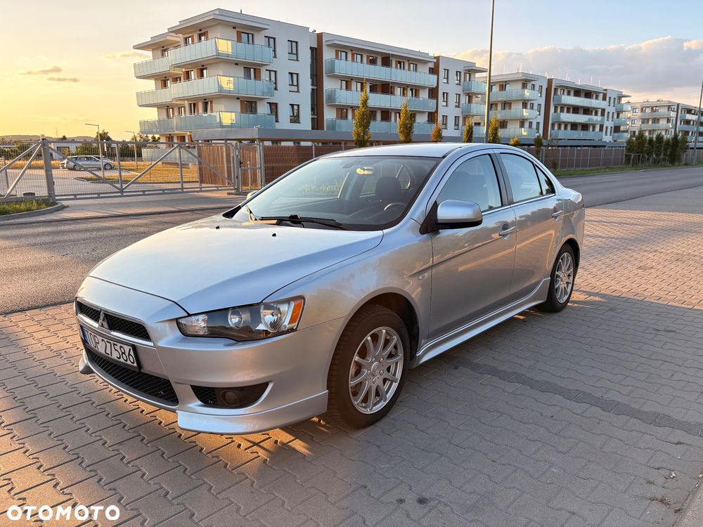 Mitsubishi Lancer 1.8 Intense - 3