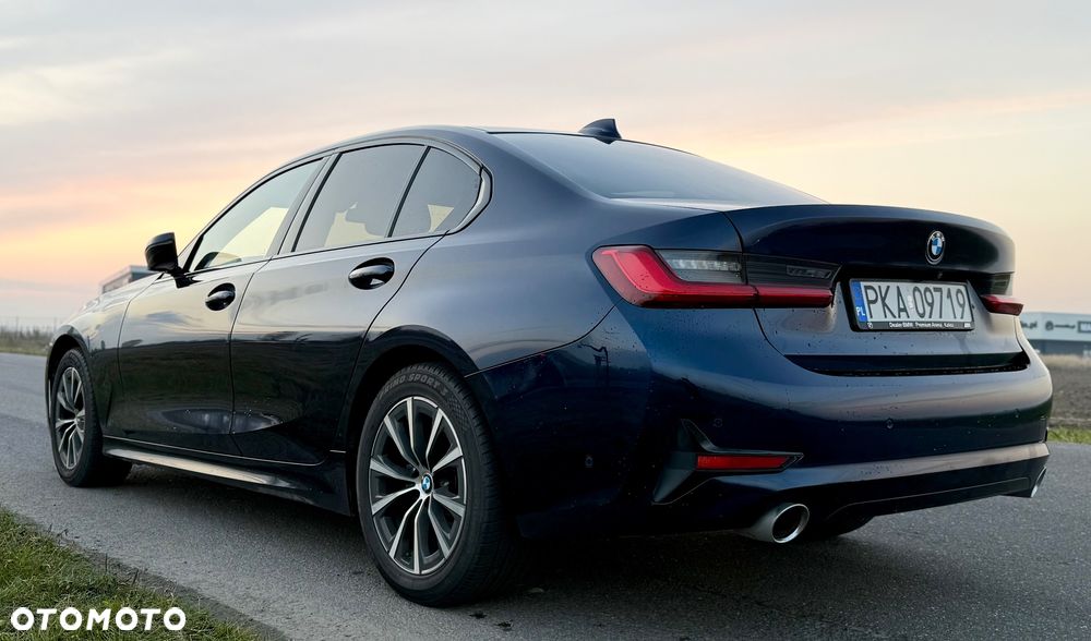 BMW Seria 3 320i GPF Sport Line - 5