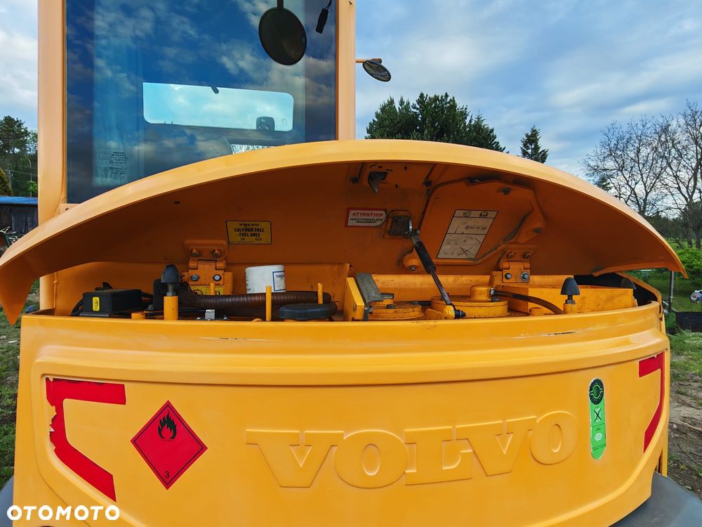 Volvo ecr 88 D - 13