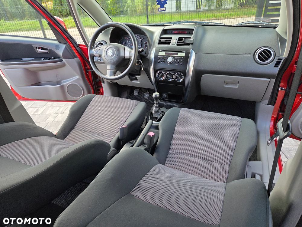 Suzuki SX4 1.9 DDiS DPF Streetline 4x2 Club - 34