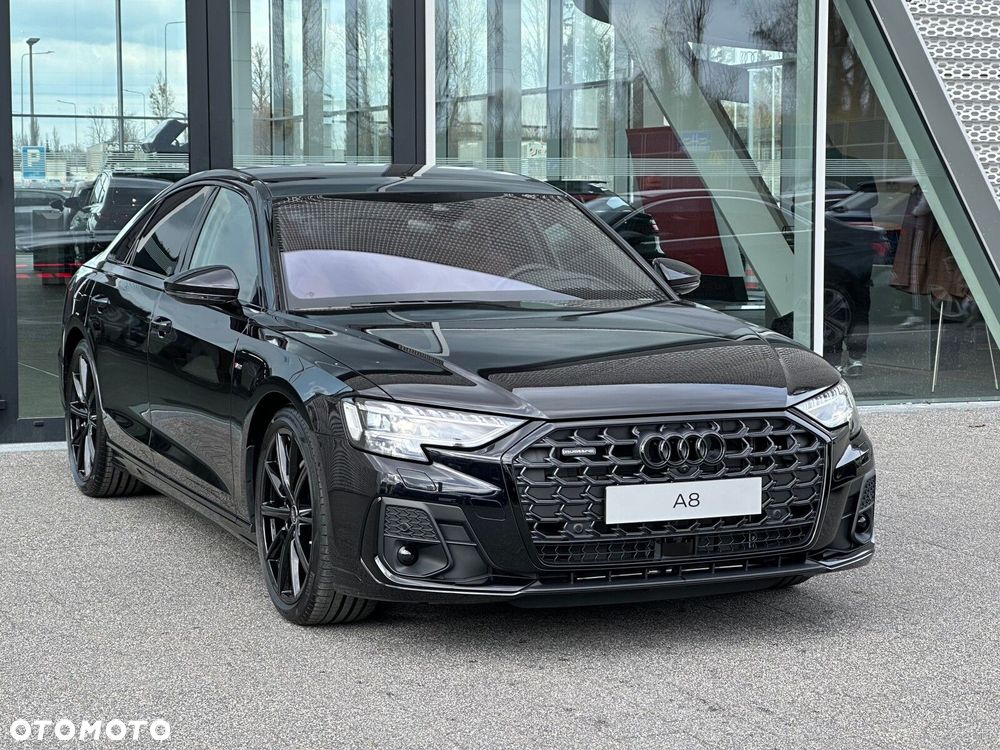 Audi A8 - 4