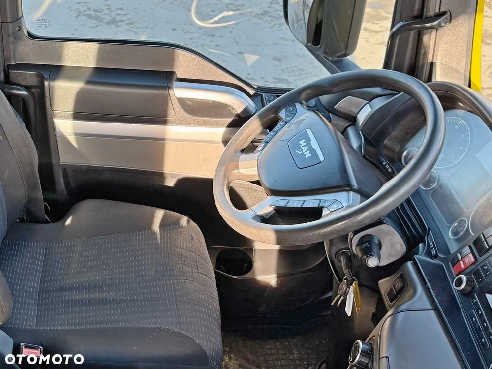 MAN TGS 32.440* Platforma 7,20m + HIAB 322 E - 7 HIPRO + PILOT * STAN BDB - 12