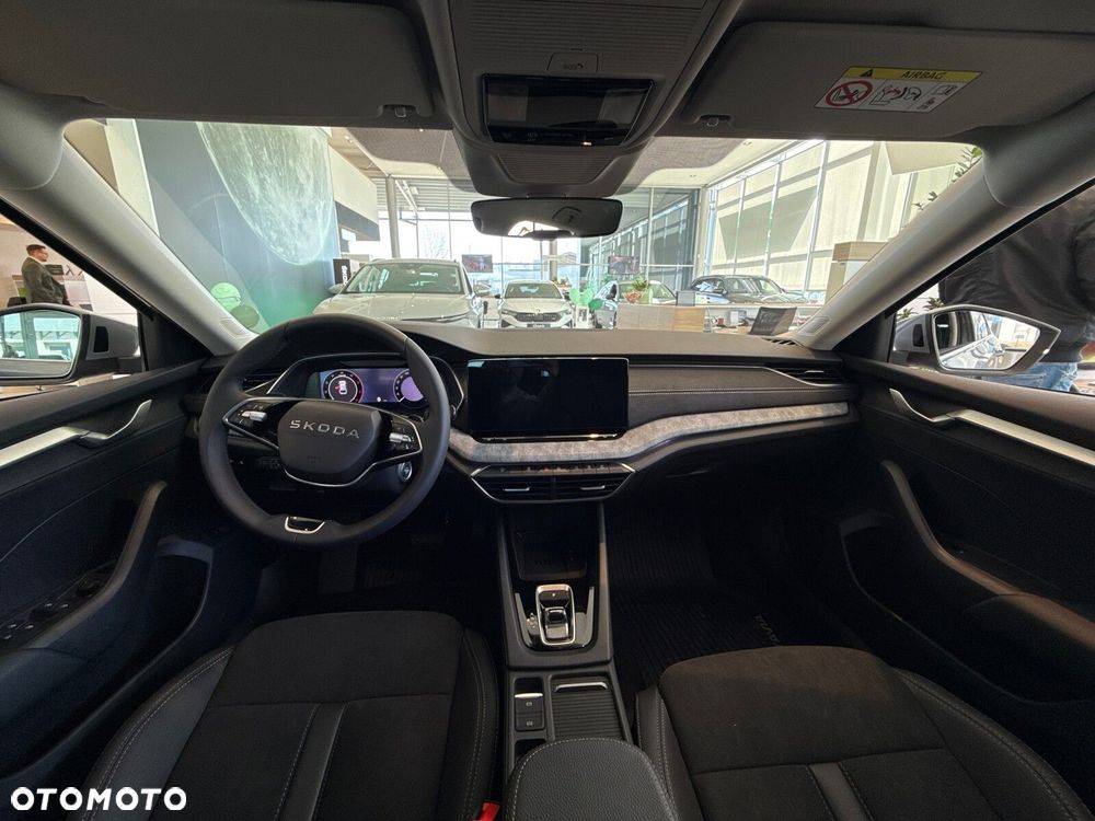 Skoda Octavia 2.0 TDI Drive Selection DSG - 9