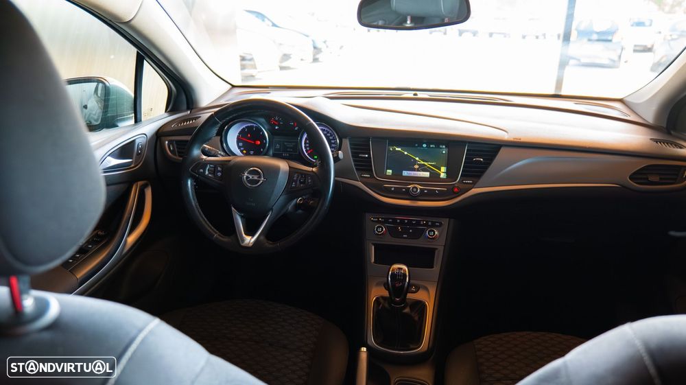 Opel Astra 1.6 CDTI Dynamic S/S - 20