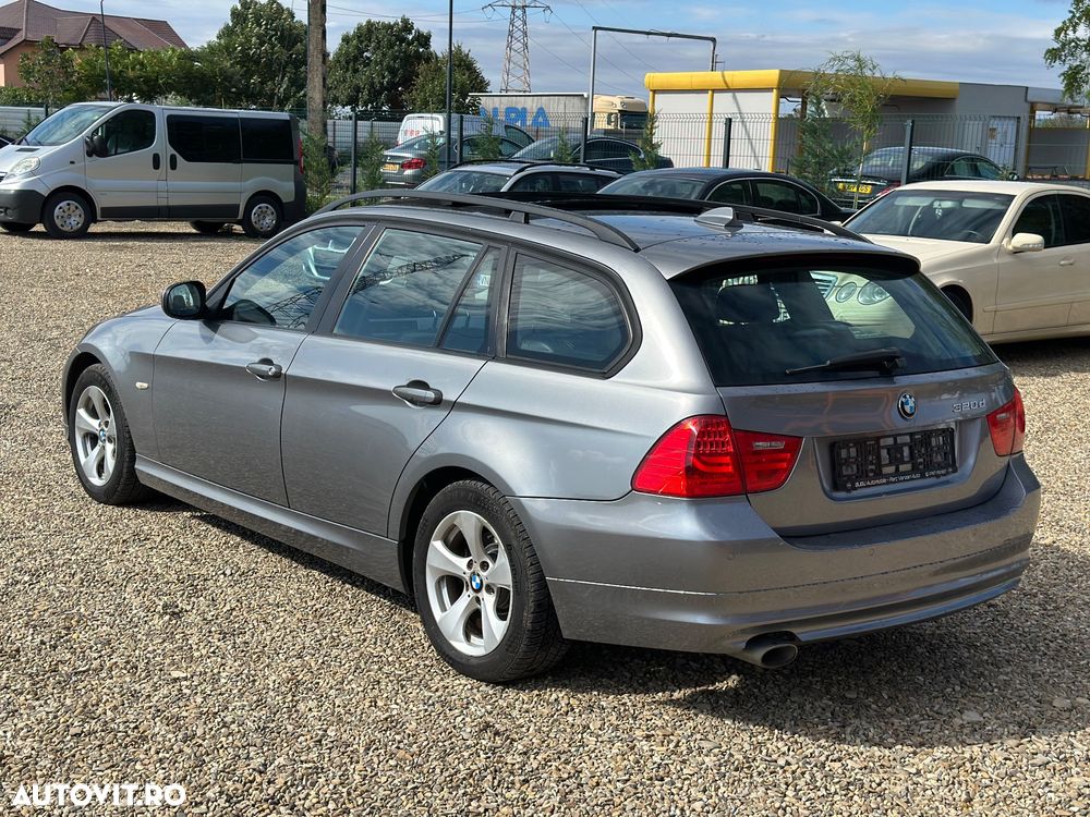 BMW Seria 3 320d DPF Aut. - 4