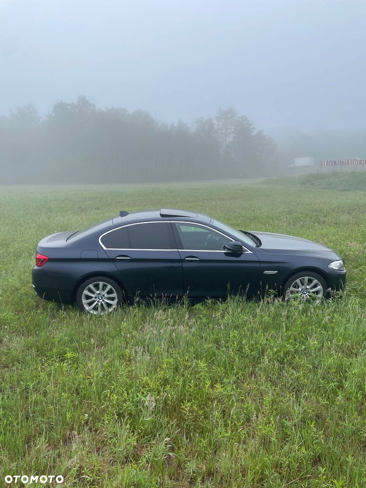 BMW Seria 5 535i xDrive - 8