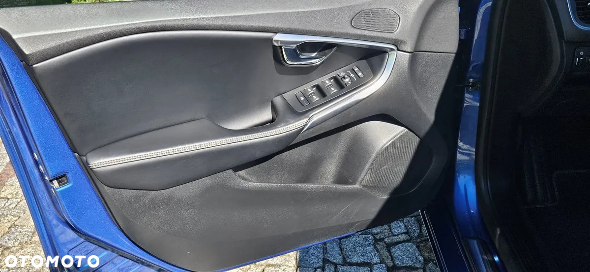 Volvo V40 T4 Geartronic RDesign - 9