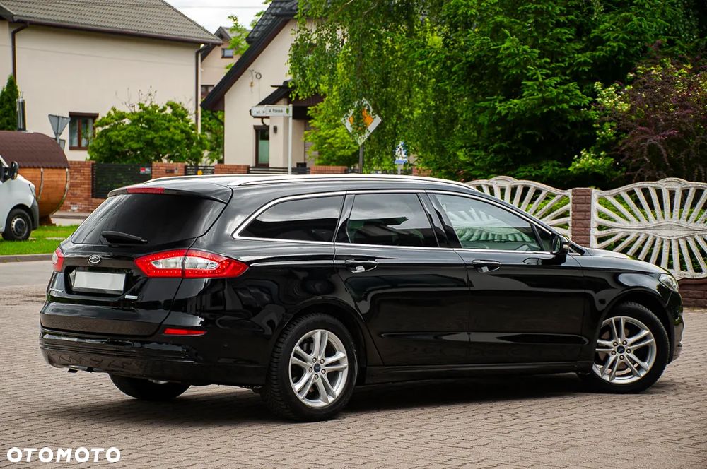 Ford Mondeo - 39