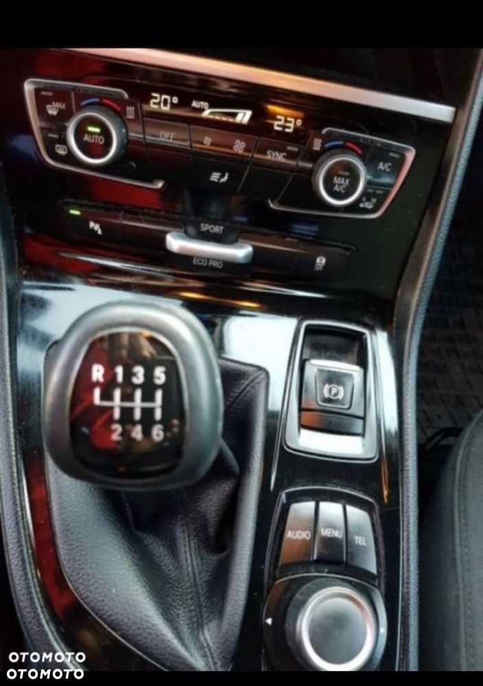 BMW Seria 2 216d Advantage - 8