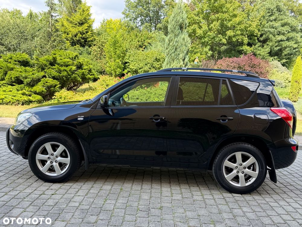 Toyota RAV4 2.2 D-4D Prestige - 29
