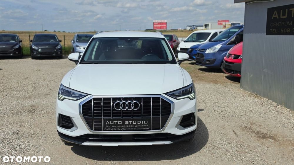 Audi Q3 - 30