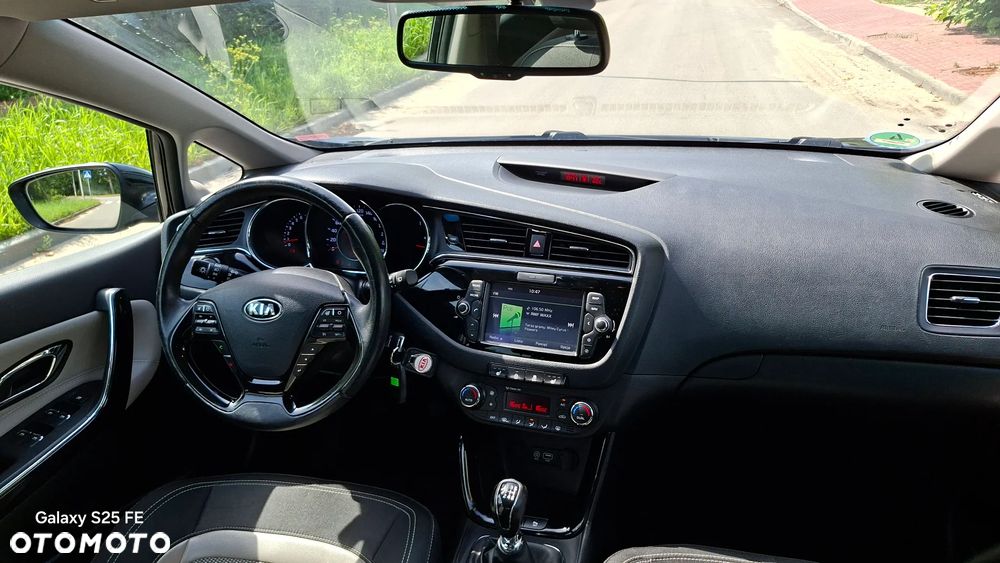 Kia Ceed 1.6 GDI Platinum Edition - 6