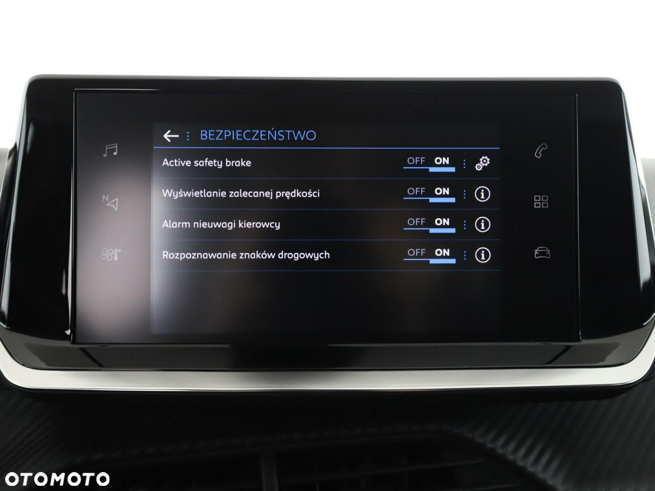 Peugeot 2008 PureTech 130 EAT8 Allure - 27