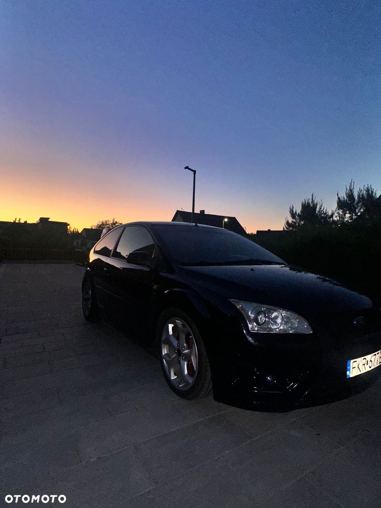 Ford Focus ST - 17