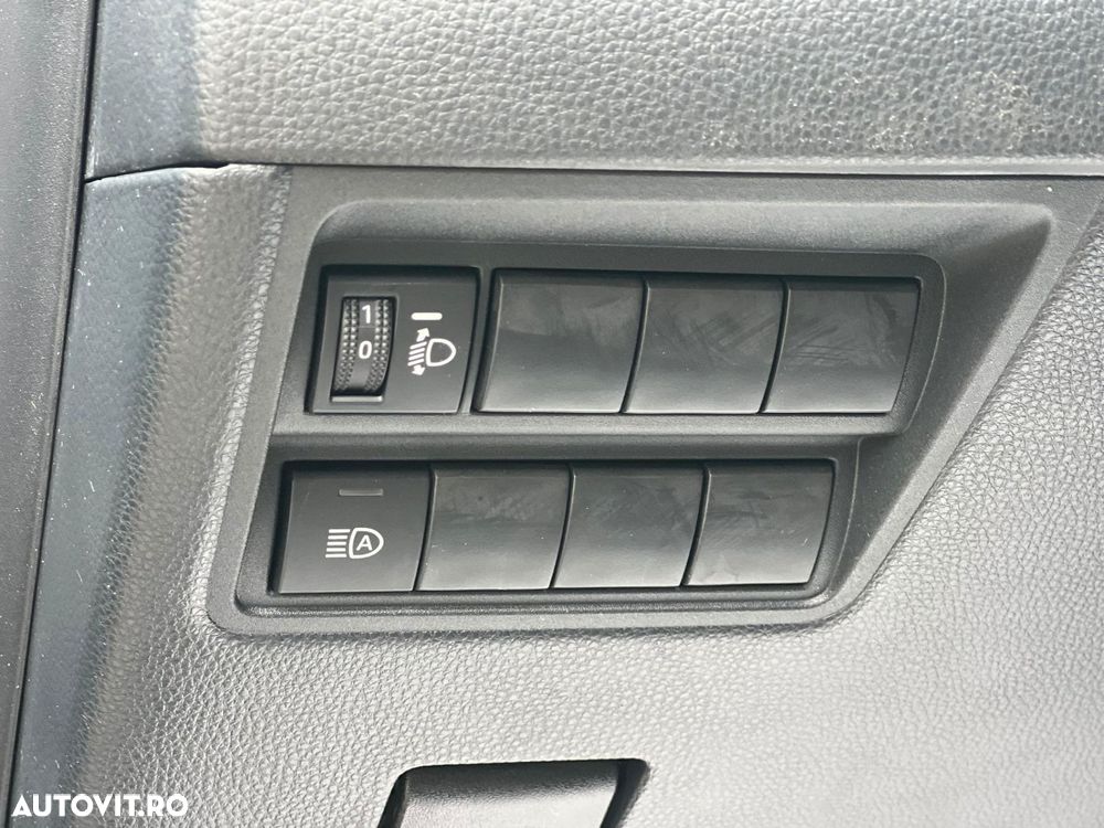 Toyota Yaris Cross 1.5 VVT-i HSD 4x2 Dynamic - 12