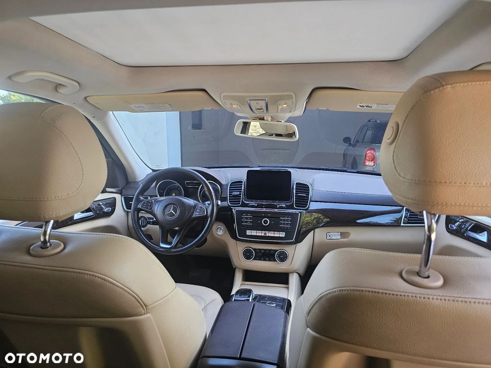 Mercedes-Benz GLS 450 4Matic 9G-TRONIC - 32