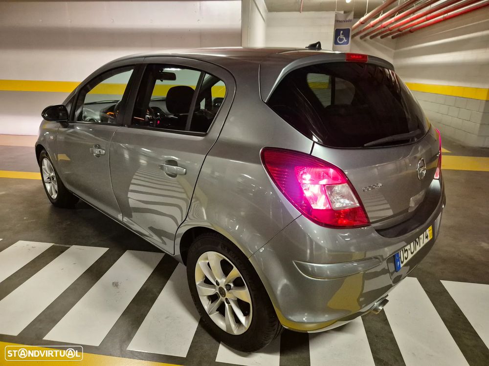 Opel Corsa 1.3 CDTi innovation - 18