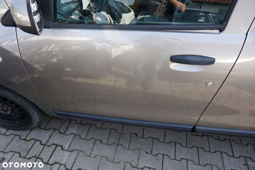 DRZWI PRZEDNIE LEWE DOKKER LIFT TEHNK 801019339R BEŻOWY DACIA 2017-2021 - 3