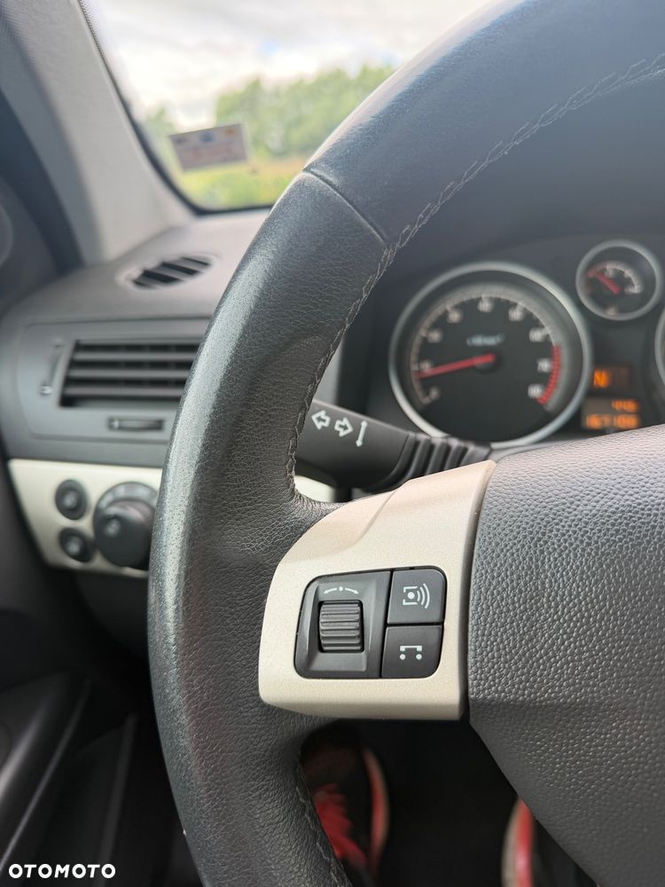 Opel Astra - 15