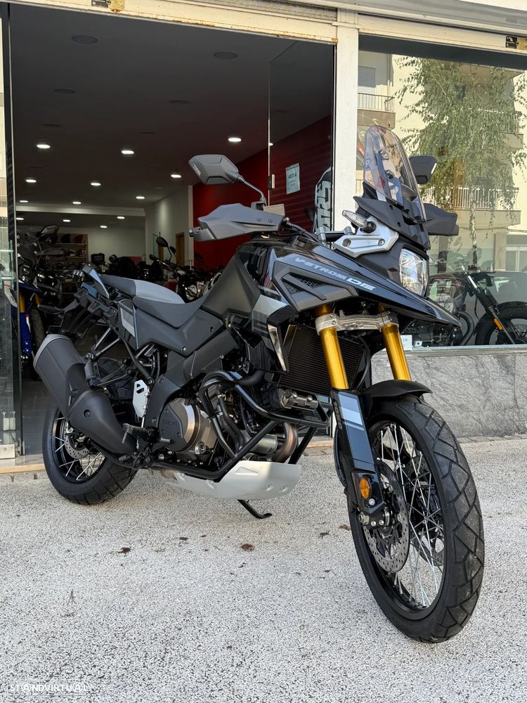 Suzuki DL V-STROM 1050 DE - SERVIÇO !! DESDE 179 EUR MÊS !! - 35