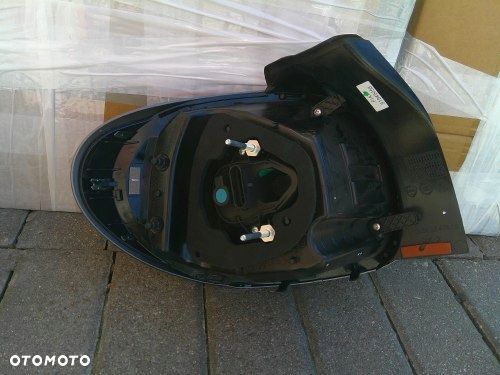 FIAT 500L PRAWA TYLNA LAMPA LED SATYNA ORYGINAŁ - 2