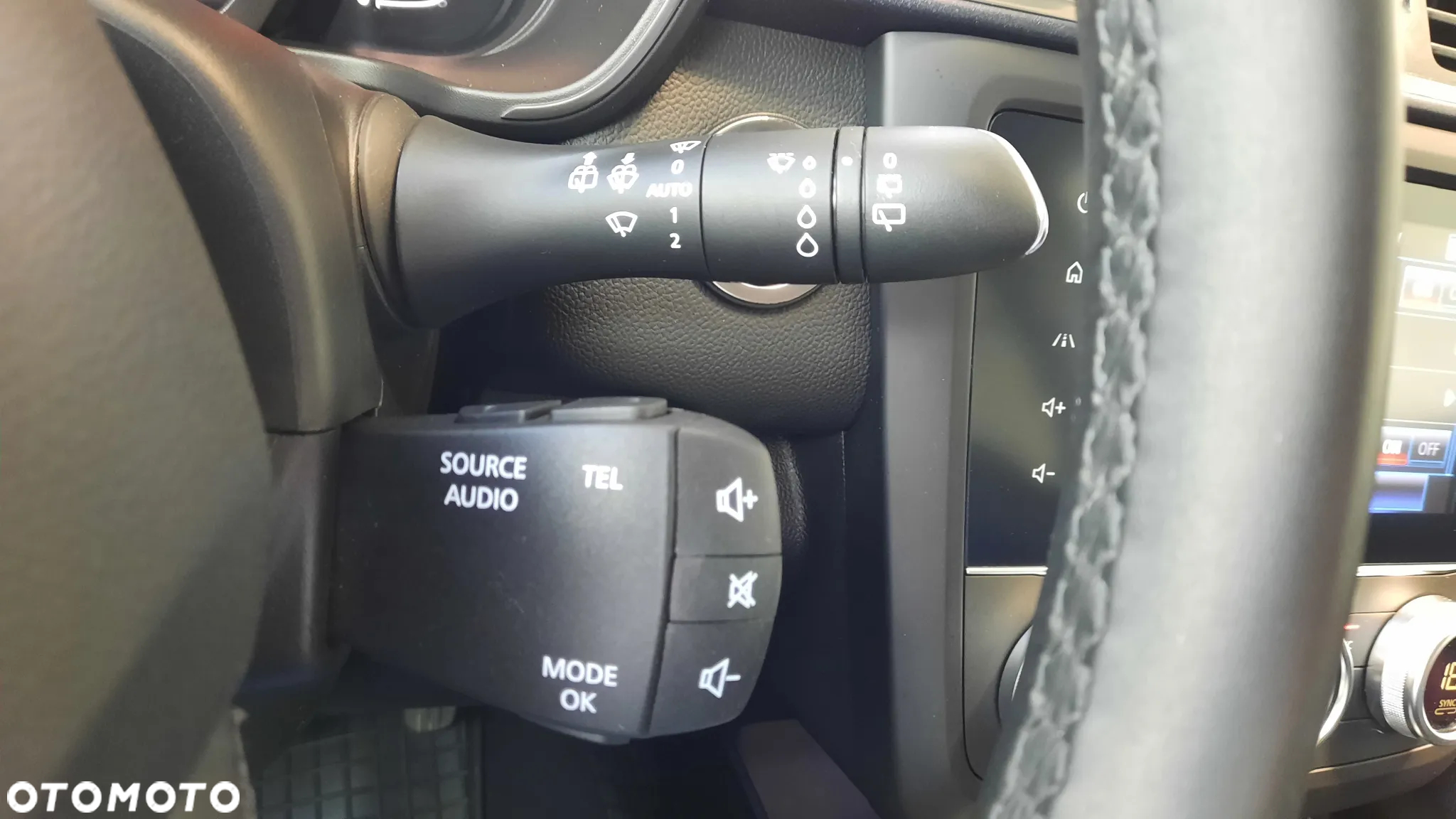 Renault Kadjar TCe 140 GPF LIMITED - 22