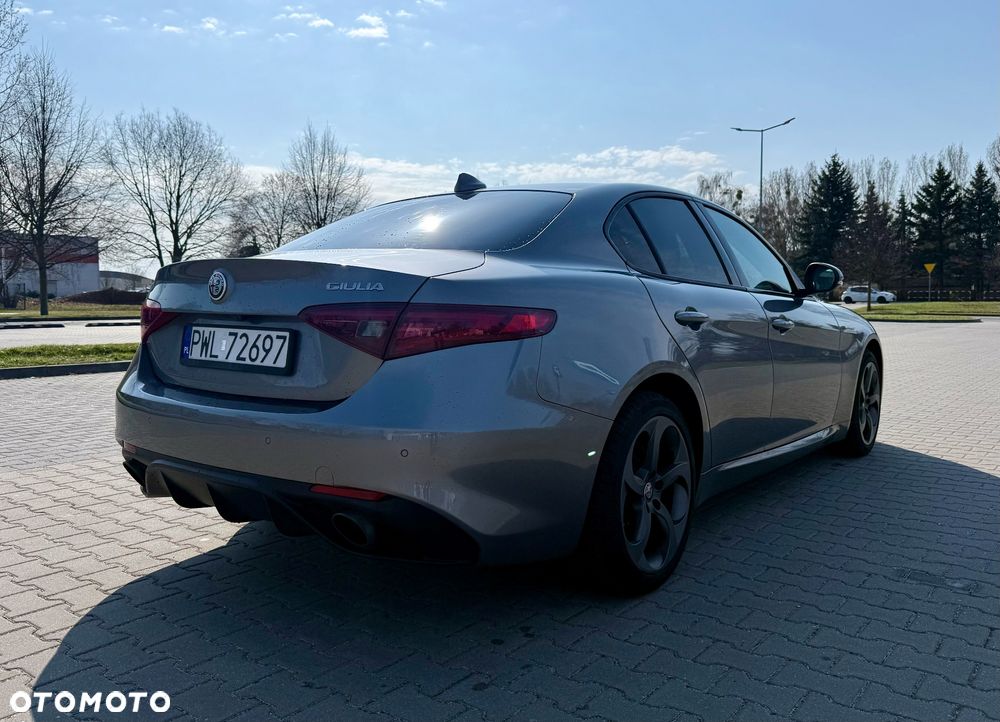 Alfa Romeo Giulia 2.0 Turbo Veloce Q4 - 5