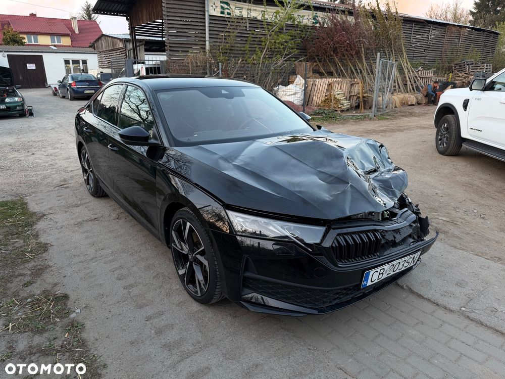 Skoda Octavia 1.5 TSI mHEV Sportline DSG - 5