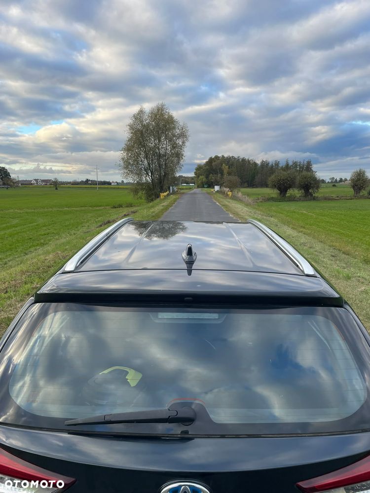 Toyota Auris 2016 photo 4