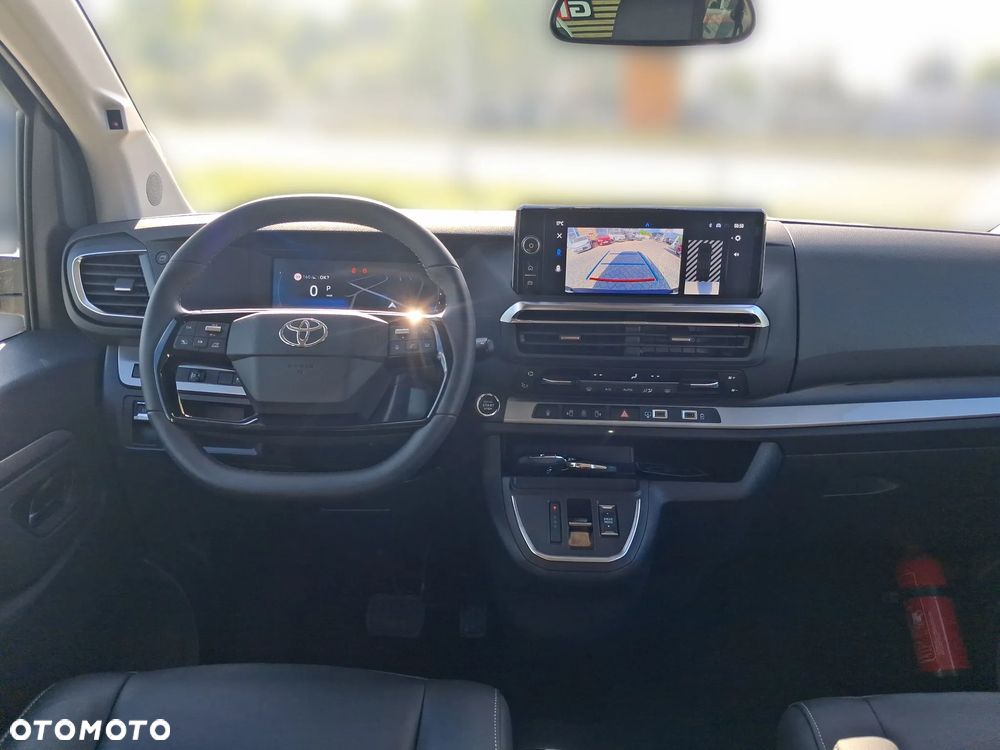 Toyota Proace Verso 2.2 D4-D Long Vip - 11