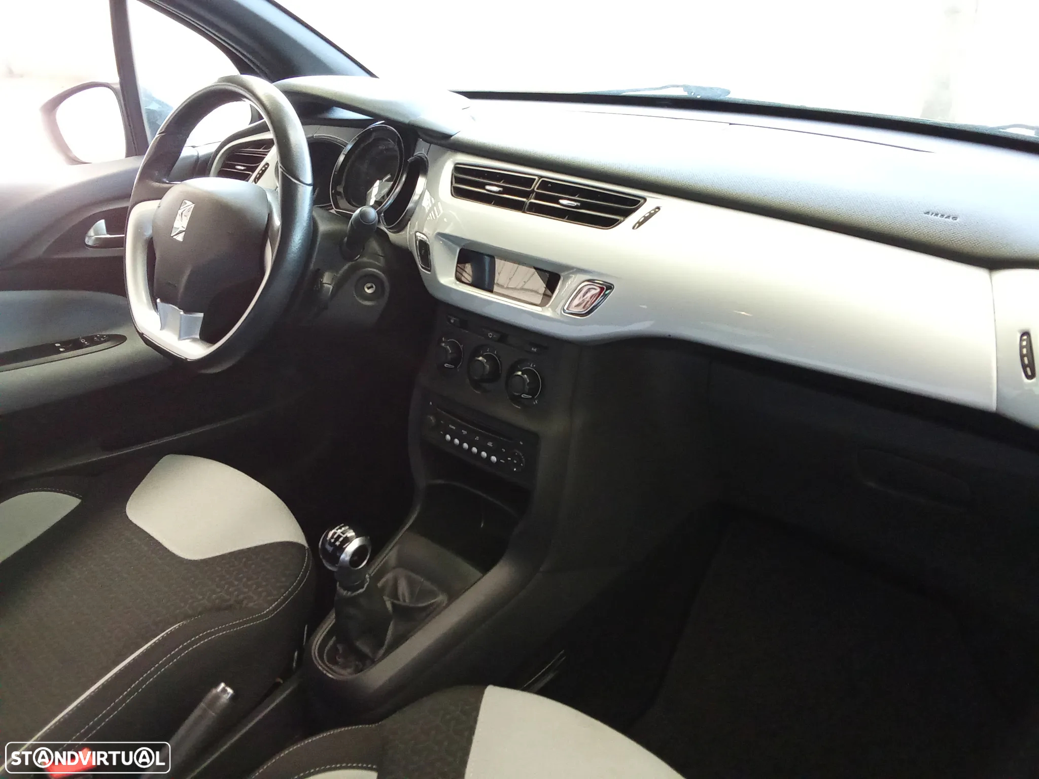 Citroën DS3 1.2 PureTech Be Chic - 8