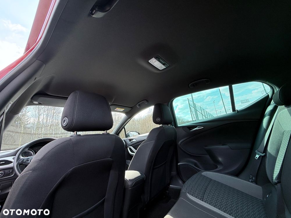 Opel Astra 1.5 D Start/Stop Automatik GS Line - 24